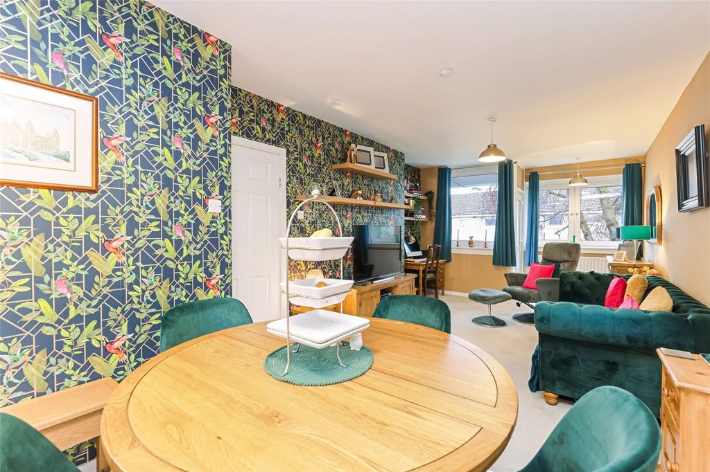 Property photo 2 of 21 Picture No. 08