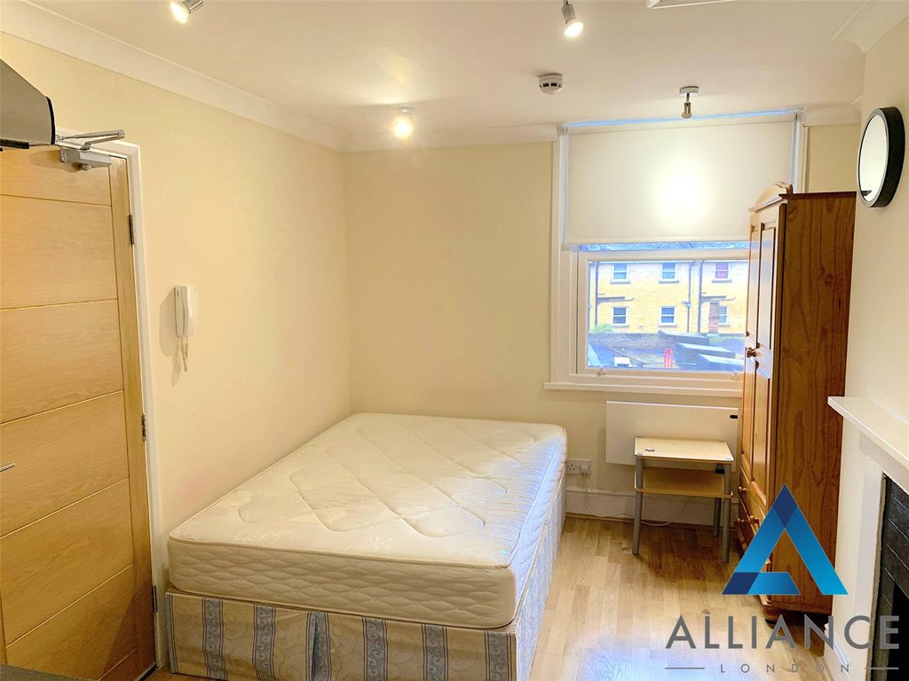 Property photo 1 of 4 Picture No. 06