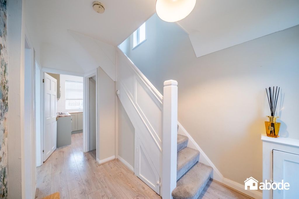 Property photo 3 of 22 Dsc08289-Hdr.Jpg