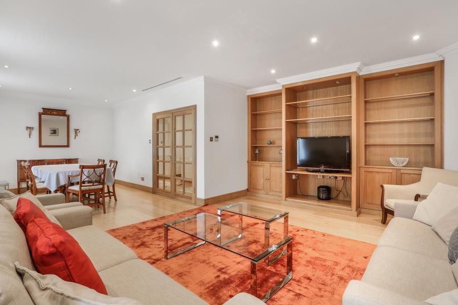 Property photo 2 of 21