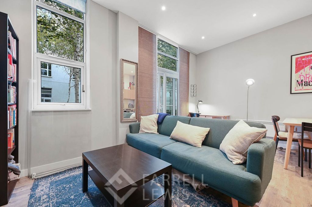 Property photo 1 of 9