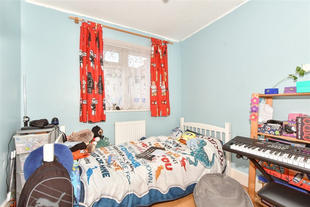 Property photo 3 of 12 Bedroom 2