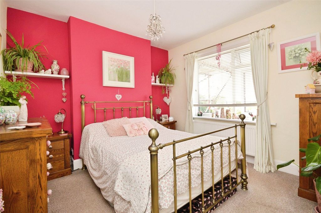 Property photo 3 of 15 Picture No. 04
