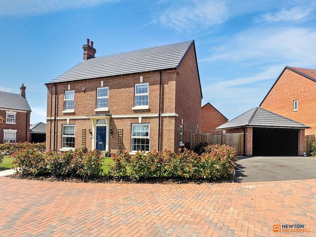 Property photo 1 of 49