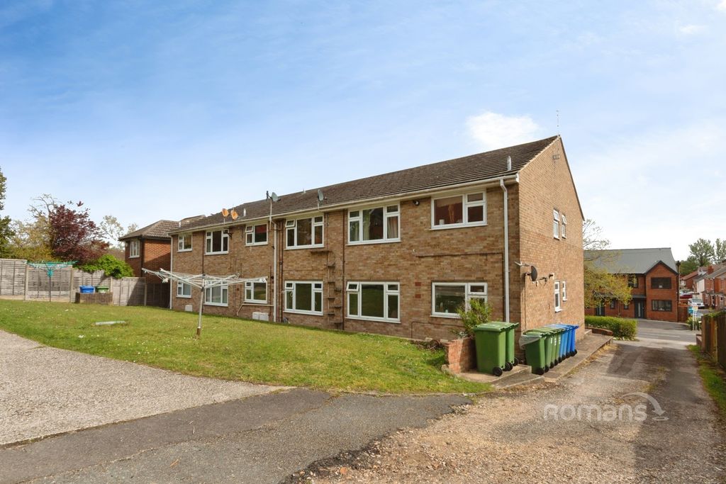 Property photo 1 of 11 Pbox-Img.Jpg