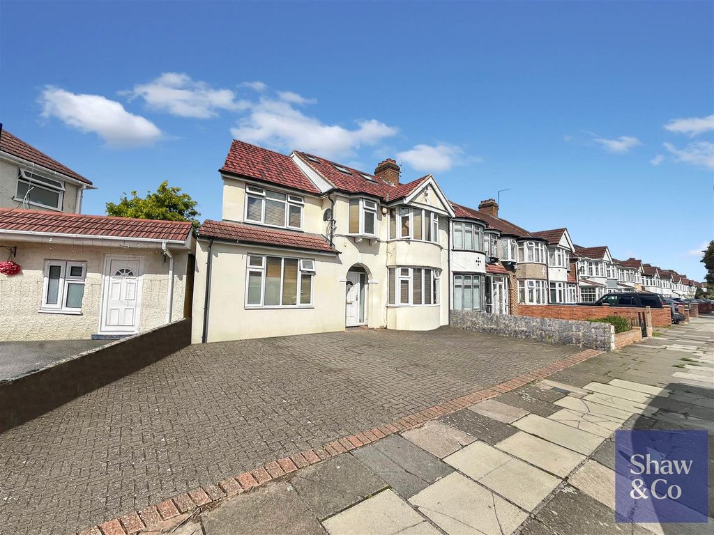 Property photo 2 of 6 Jeymer Drive Front 2.Jpg