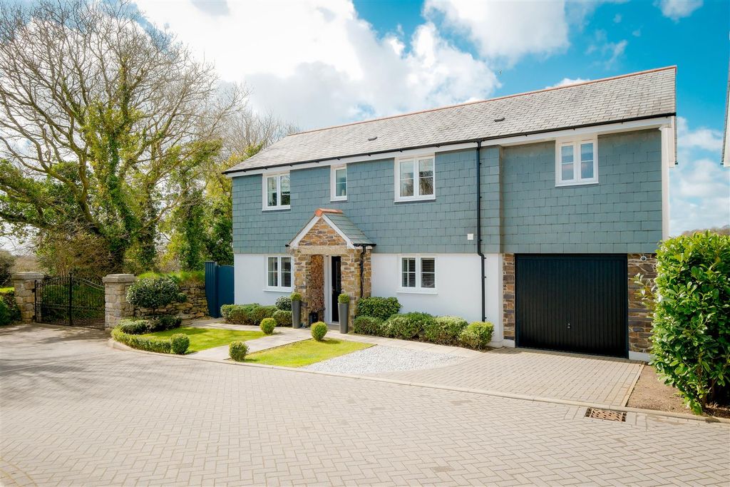 Property photo 1 of 20 Parry 1 Polwrath Close Darite-1.Jpg