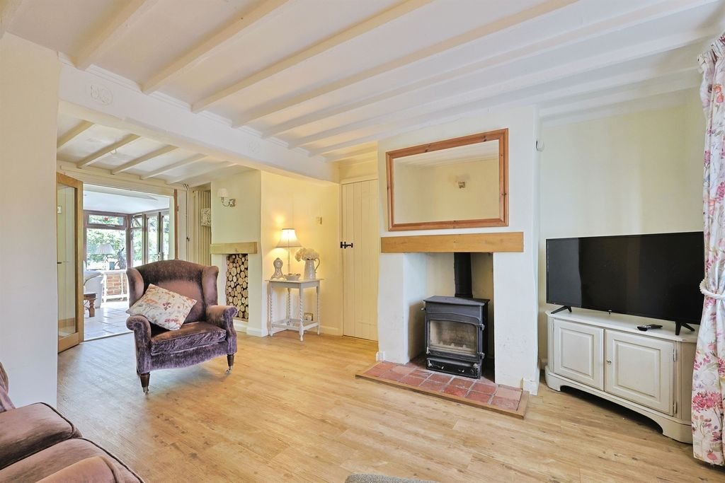 Property photo 3 of 34