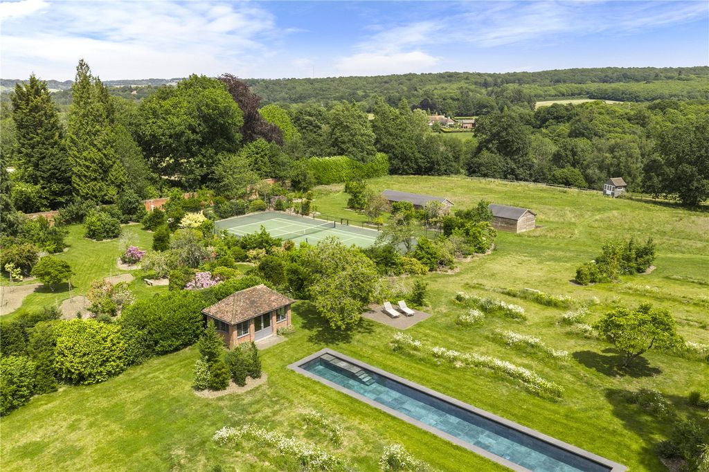 Property photo 2 of 30 Pool & Gardens