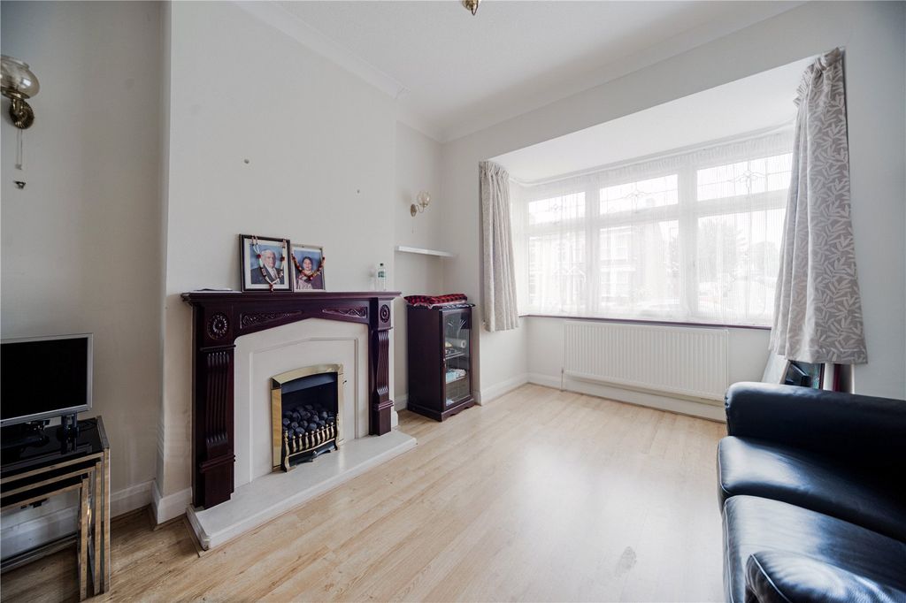 Property photo 2 of 23 Picture No. 05