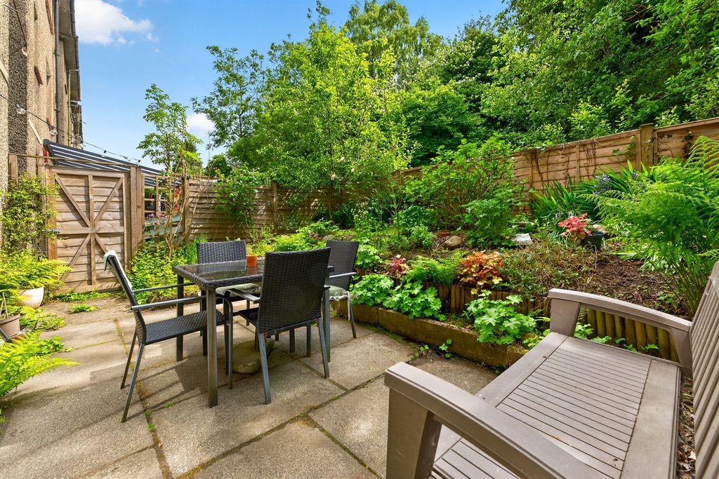 Additional image 16 of 2 bed flat for saleDorchester Avenue, Glasgow G12
