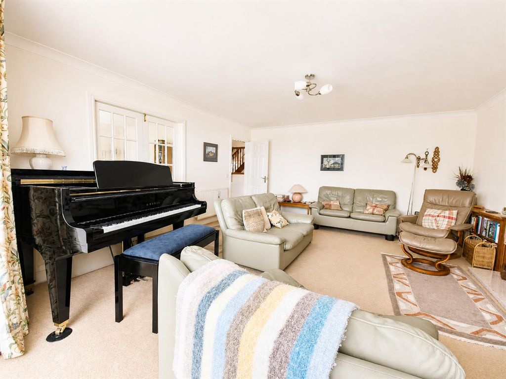 Property photo 3 of 34 1594cc2A-A8B7-4B82-B7Be-Eb3809Ddcf1E.Jpg