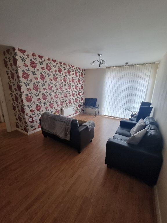 Property photo 3 of 11