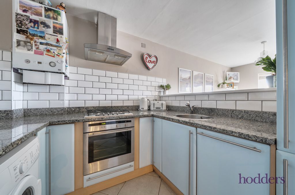 Property photo 3 of 20 Ff0291Ab-1c86-45d...