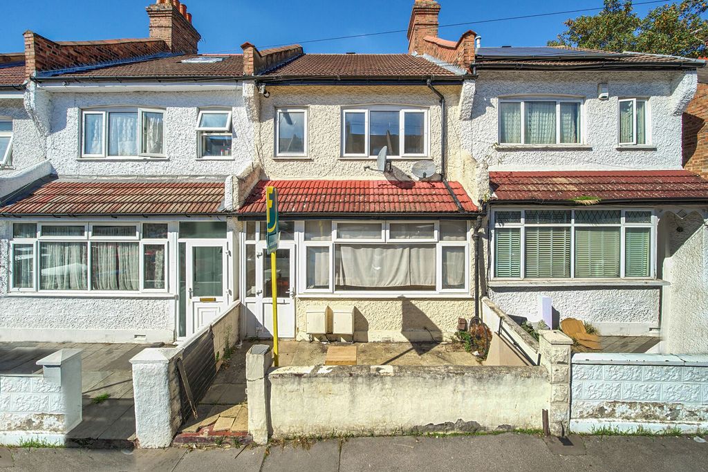 Property photo 1 of 25
