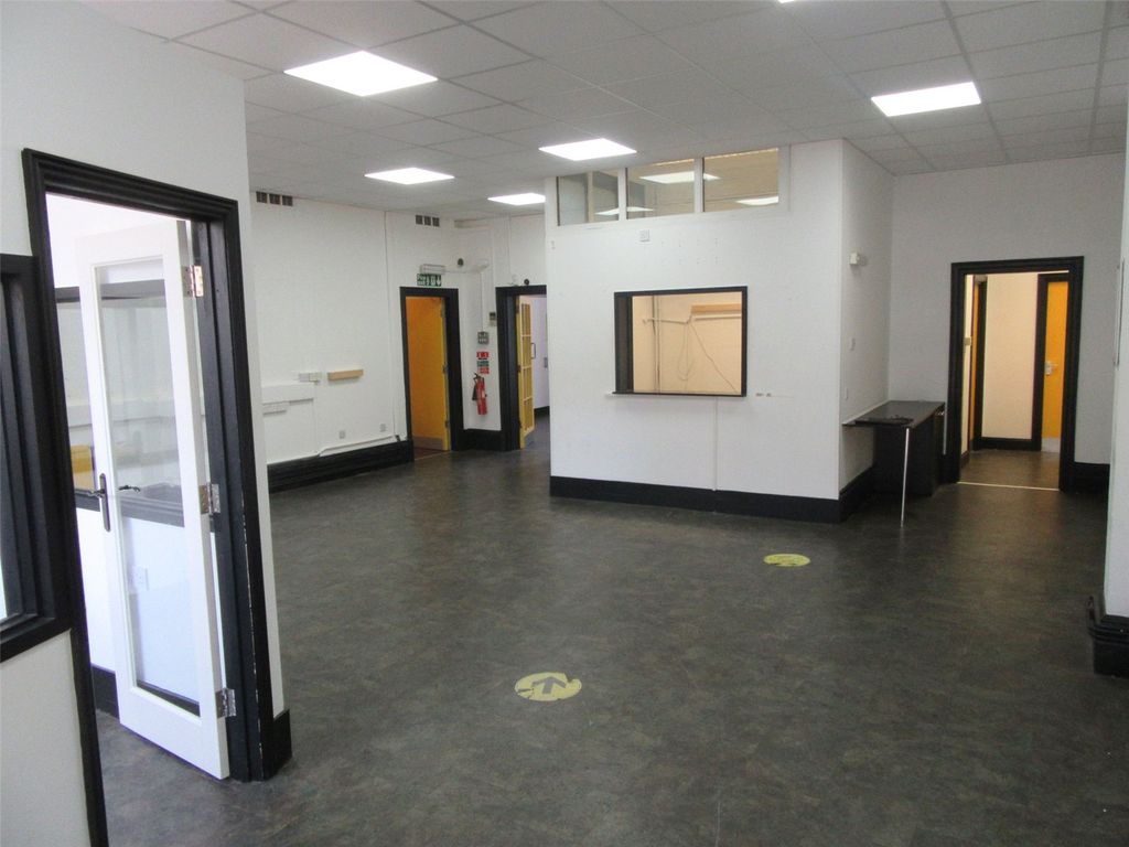 Property photo 2 of 4 Picture No. 02