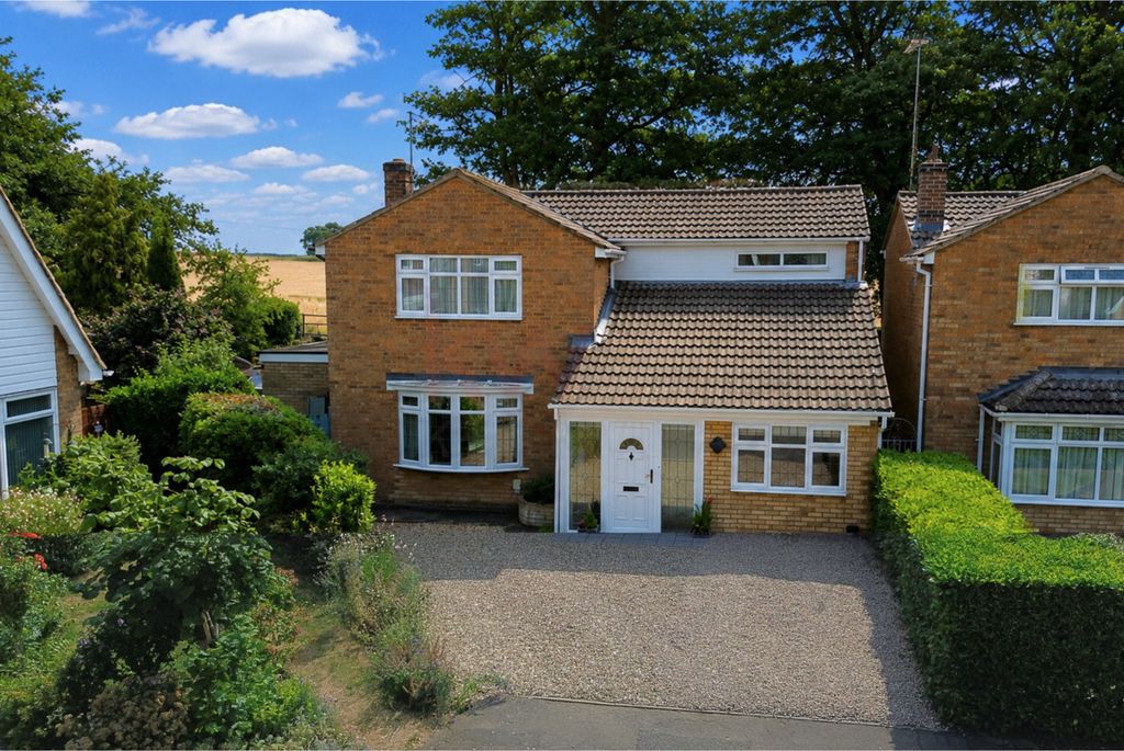 Property photo 2 of 22