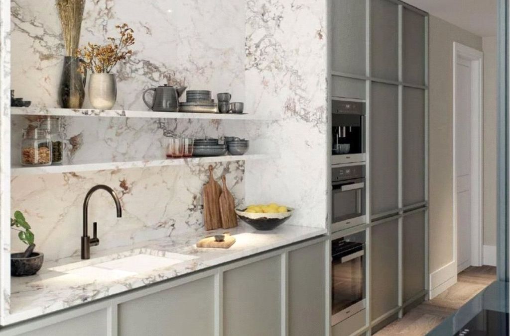 Property photo 2 of 8 Picture No. 01