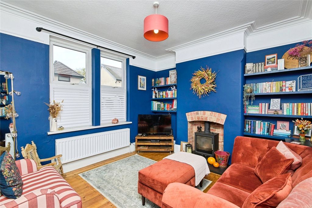 Property photo 2 of 17 Picture No. 26