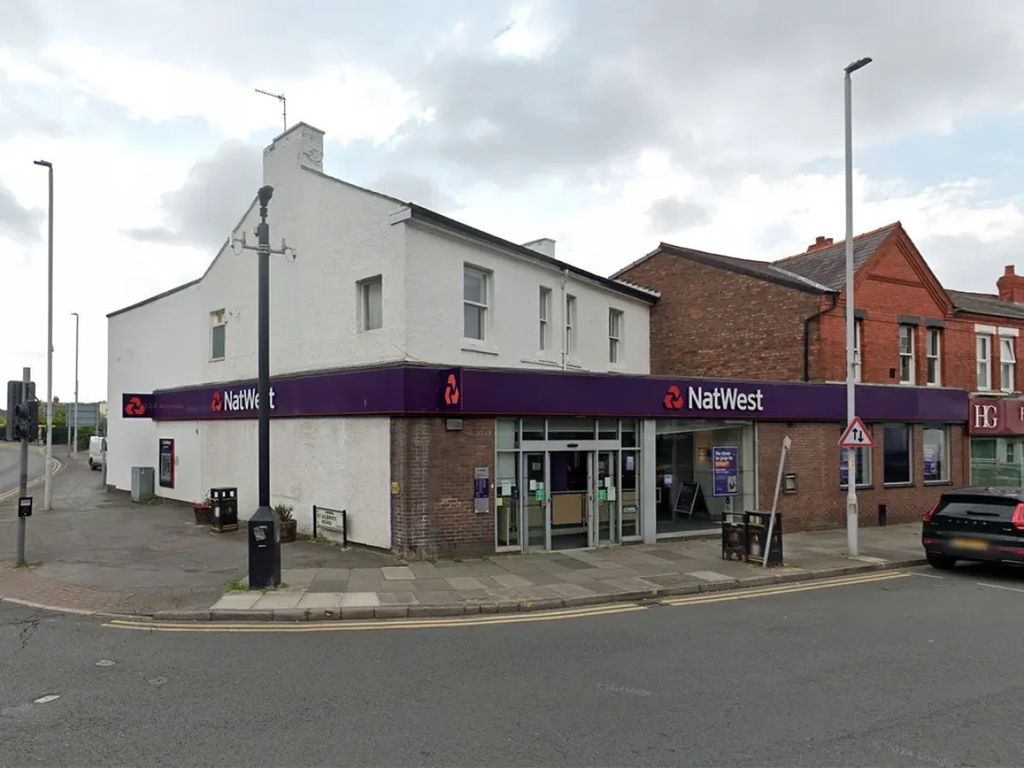 Property photo 1 of 10 Photo 2