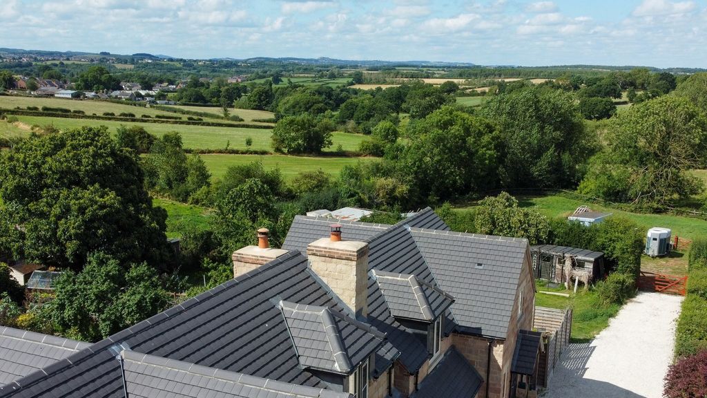 Property photo 3 of 29