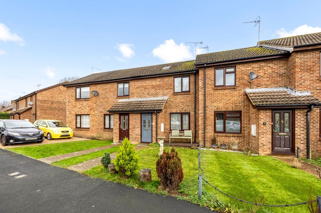 Property photo 1 of 21