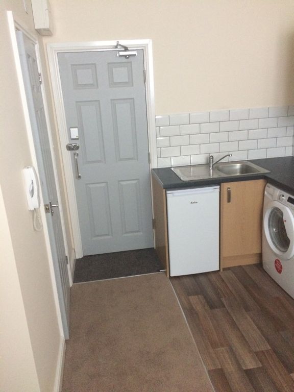 Property photo 2 of 9 Gallery