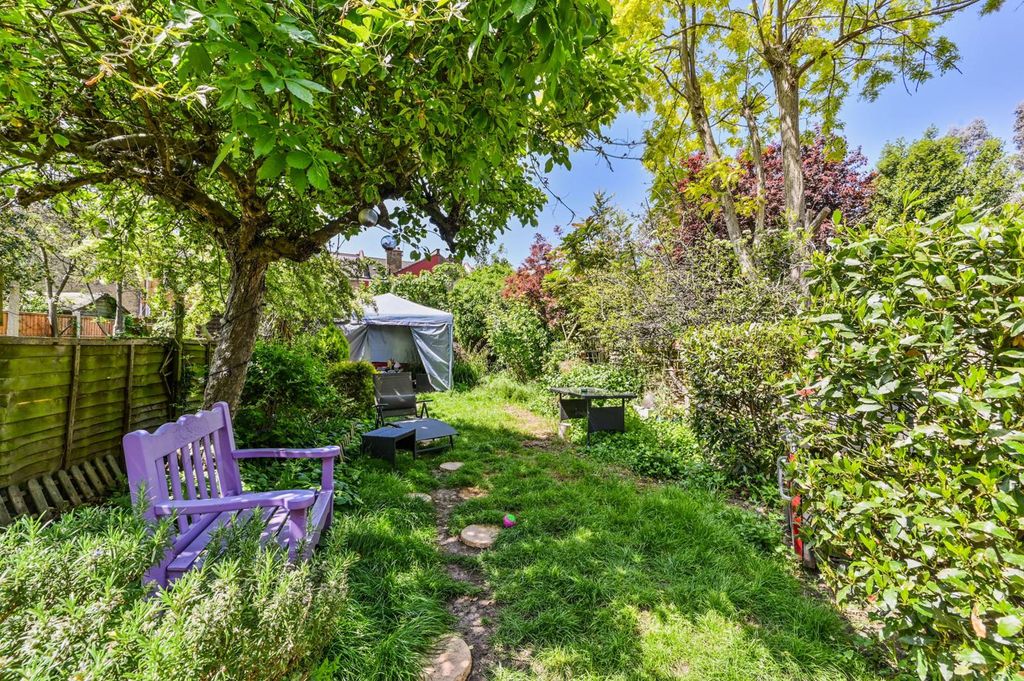 Property photo 2 of 15
