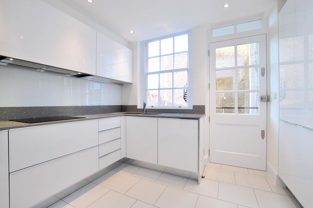 Property photo 3 of 9 Image