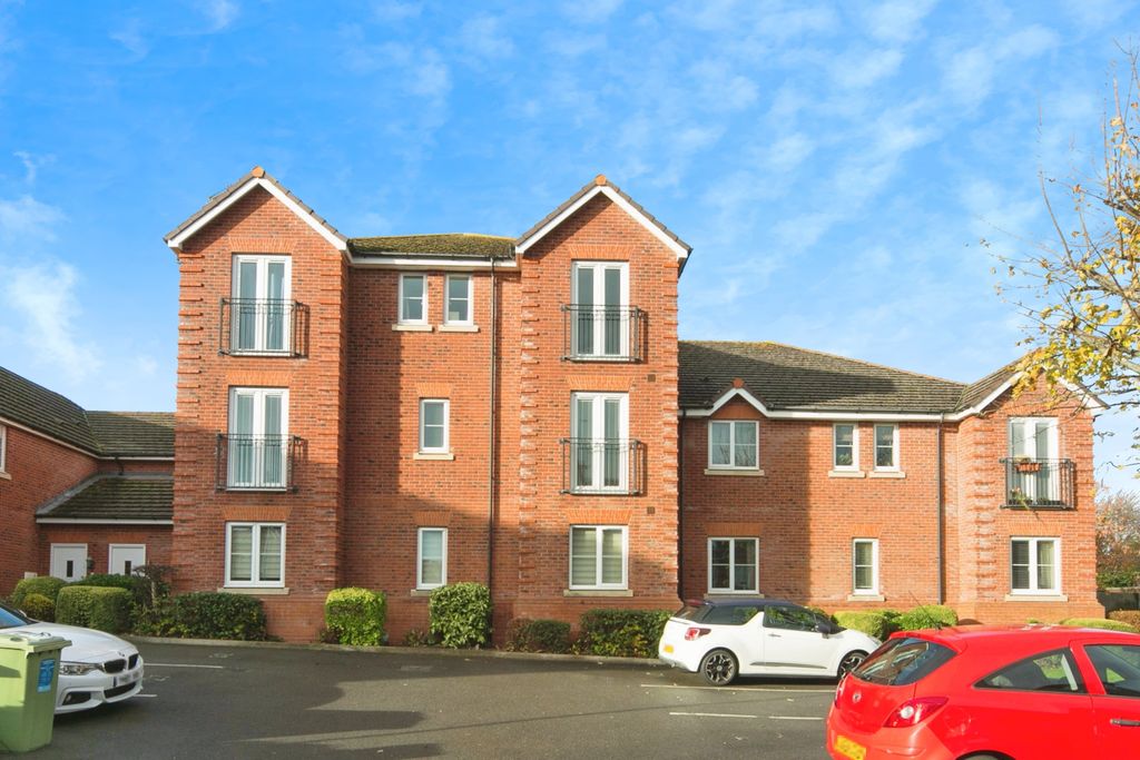 Property photo 1 of 15