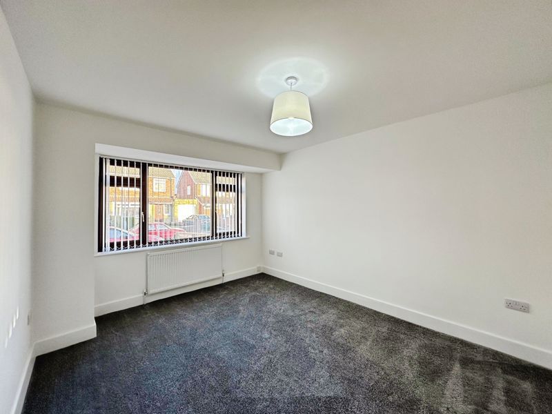 Property photo 2 of 15 Photo 13