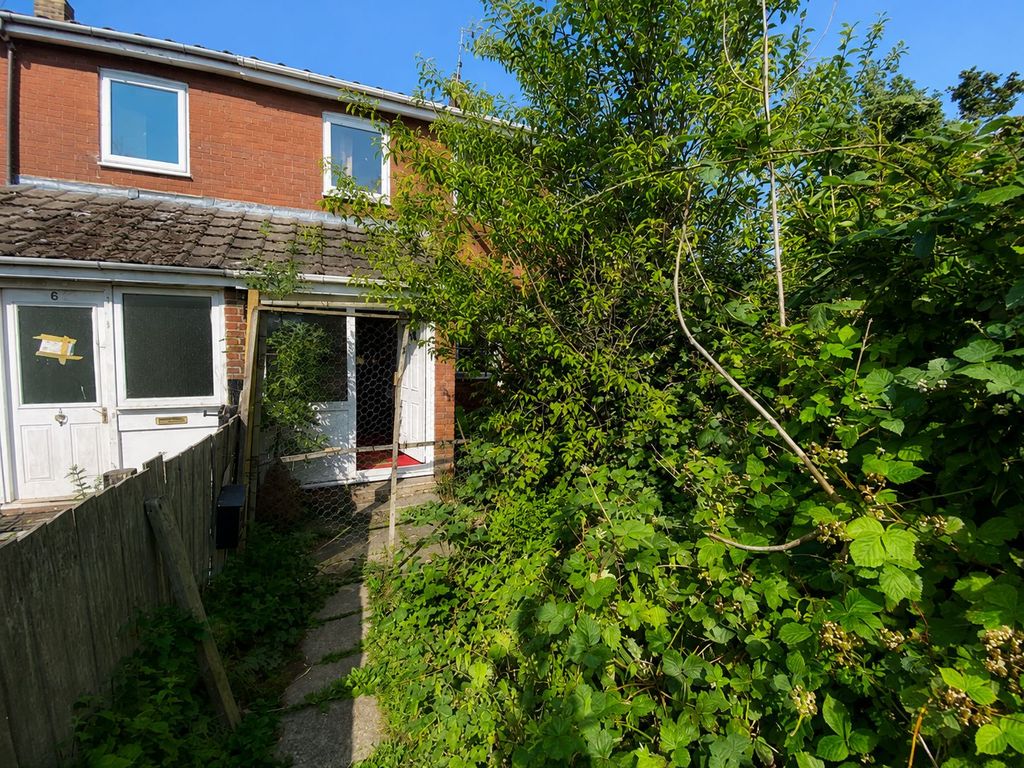 Property photo 1 of 11