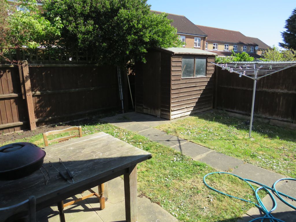 Property photo 2 of 12