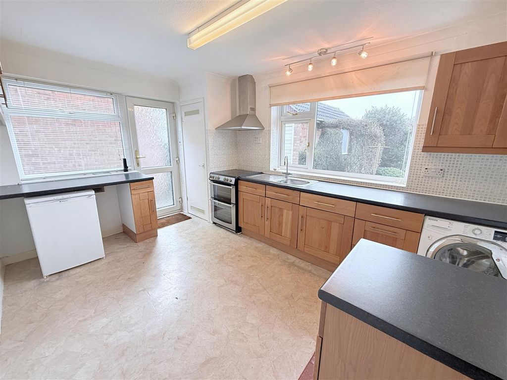 Property photo 2 of 22 Img_0449.Jpg