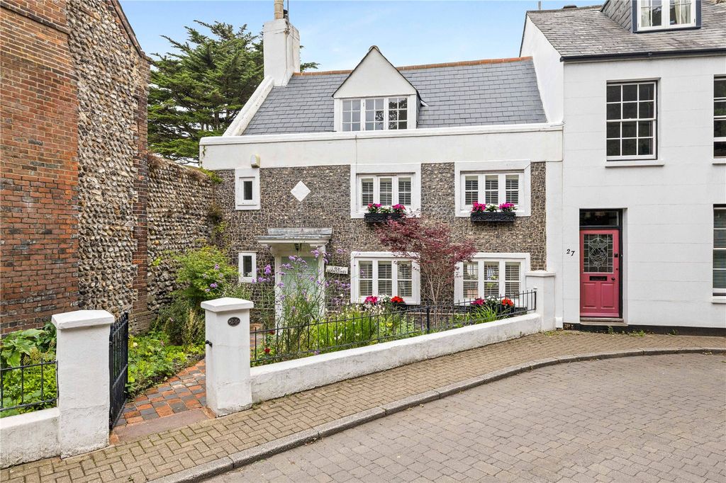 Property photo 1 of 37 Picture No. 38