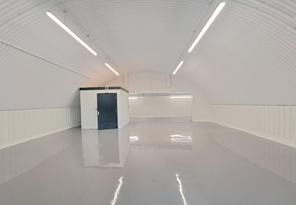 Property photo 1 of 4 Flexible Property Space