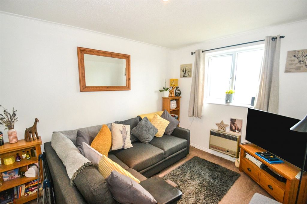 Property photo 2 of 10 Picture No. 06