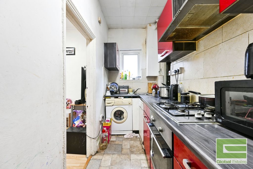 Property photo 2 of 6 Photo 1