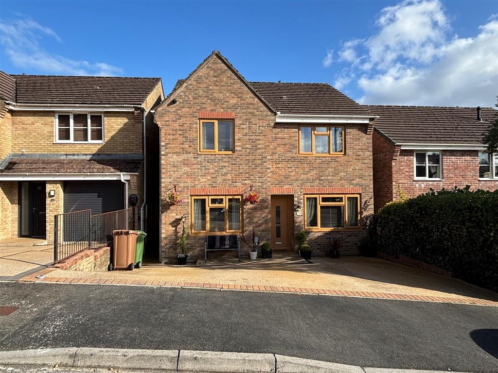 Property photo 1 of 41 l11.Jpg