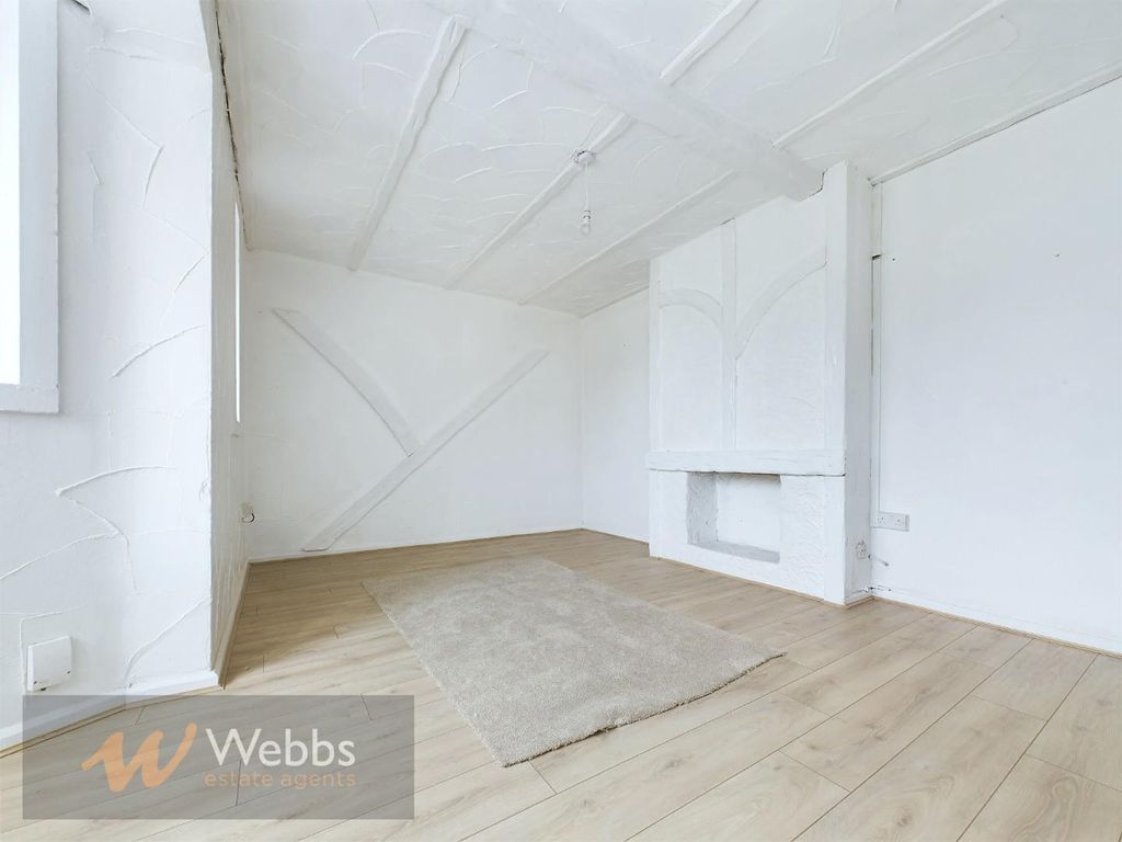 Property photo 3 of 36 Cam01121G0-Pr0137-Still025.Jpg