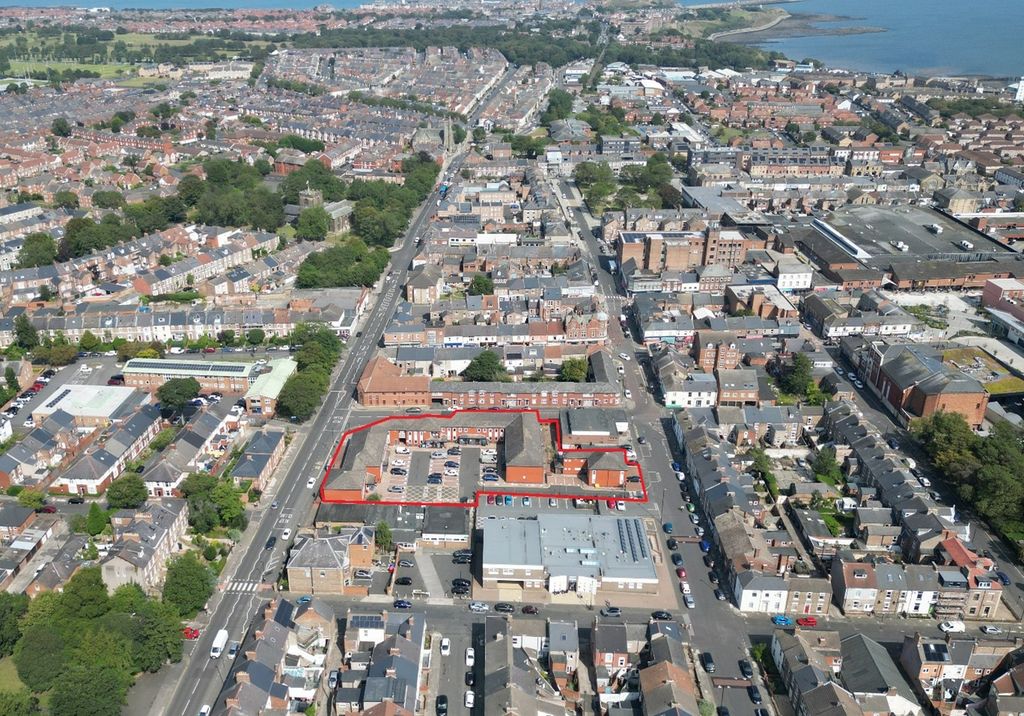 Property photo 2 of 6