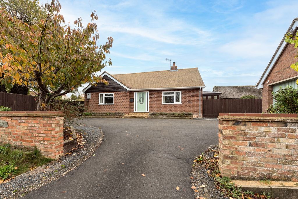 Property photo 1 of 48