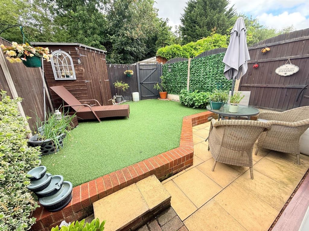 Property photo 2 of 15