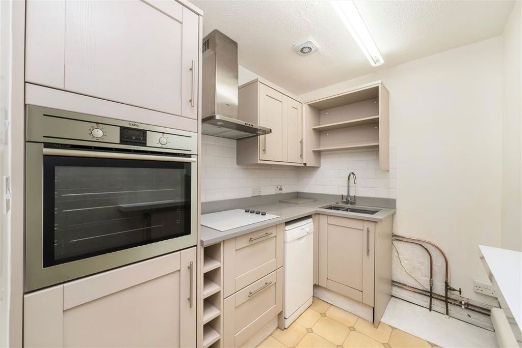 Property photo 2 of 5