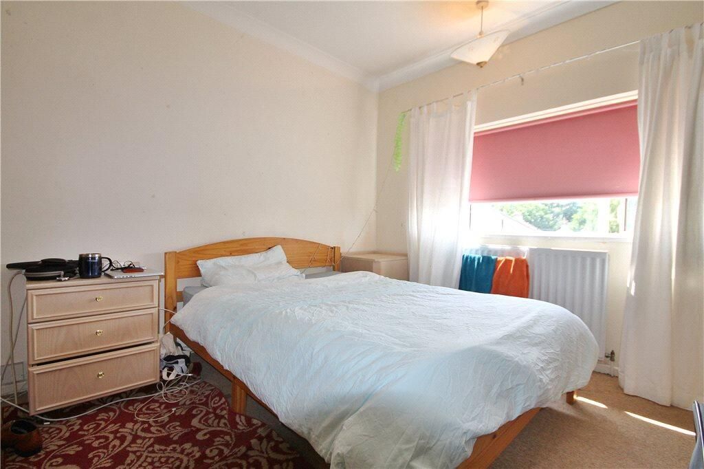 Property photo 3 of 4 Beachtree Room 1