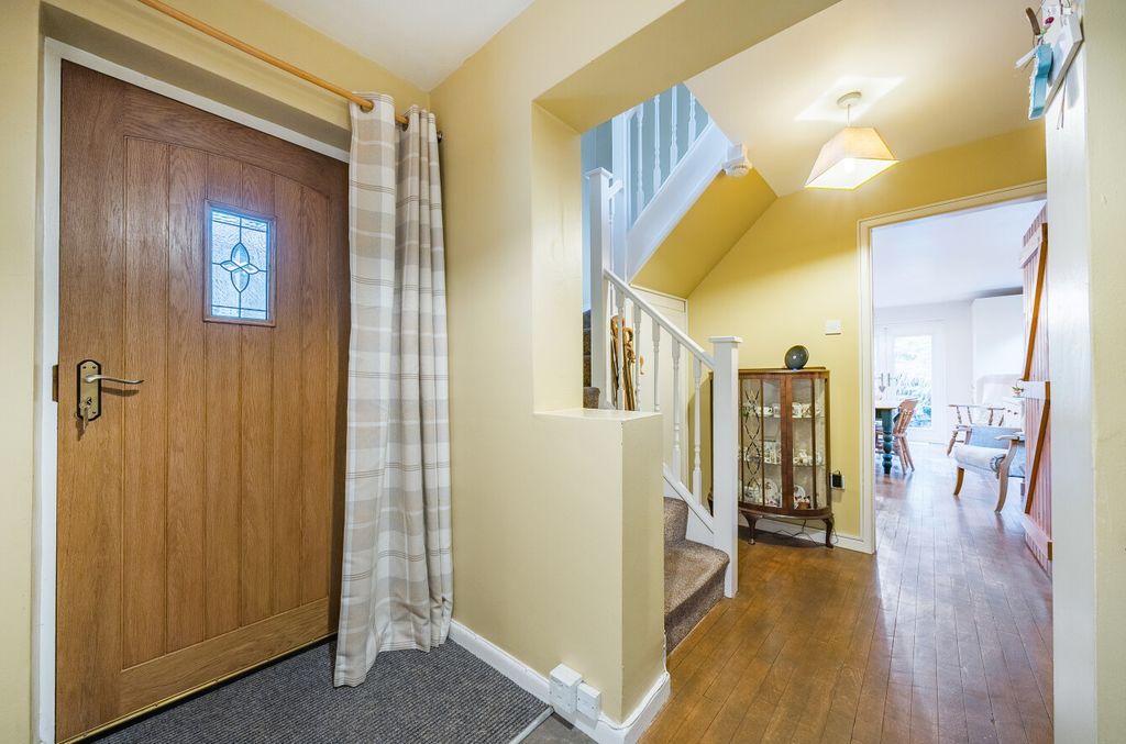 Property photo 2 of 47 -699Dd8E907A55-l-1410121-5-699c81Fd1E703