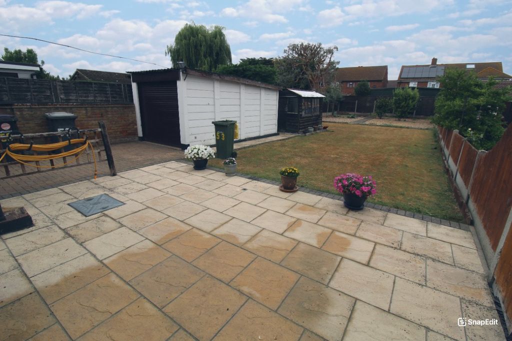 Property photo 2 of 12 Picture No. 01