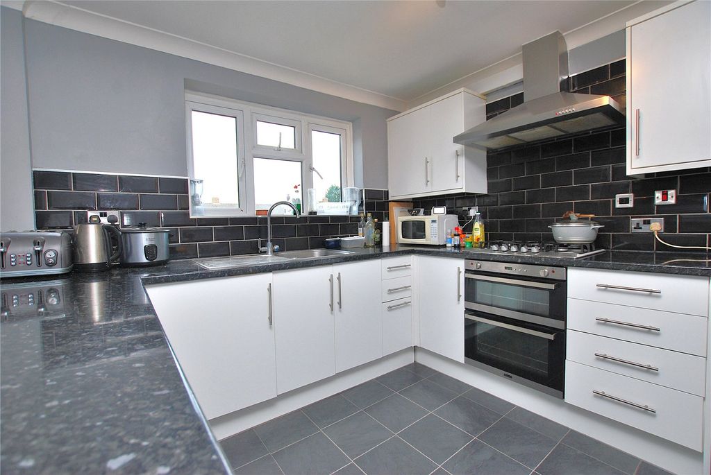 Property photo 3 of 9 Picture No. 07