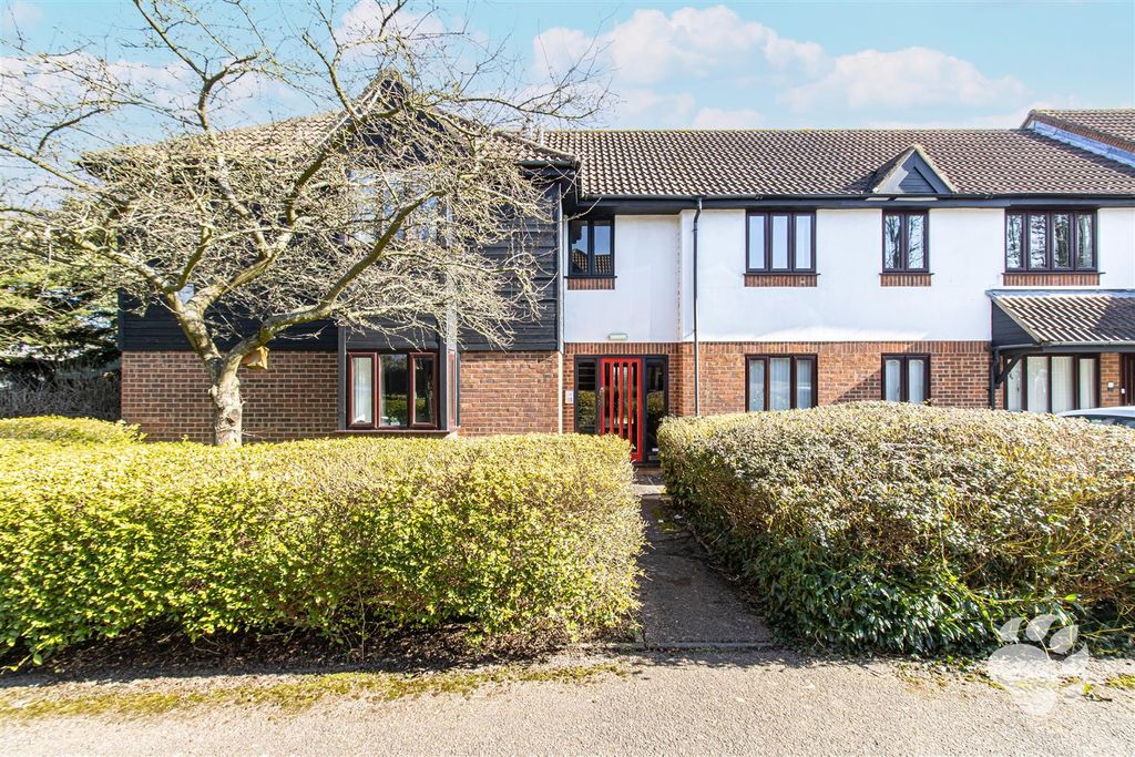 Property photo 1 of 18 Front