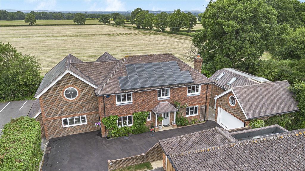Property photo 1 of 30 Wyngates